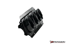 Load image into Gallery viewer, C8 CORVETTE Z06 BLACK CENTER OEM EXHAUST TIPS