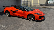 Load image into Gallery viewer, Corvette C8 Z06 Z07 Visible CARBON FIBER Kit Front Splitter Rocker Panels Side Skirts OEM GM