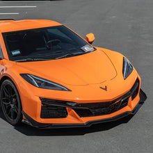 Load image into Gallery viewer, Chevrolet Stingray Corvette C8 Z06 / E-RAY Front Splitter with Canards Carbon Fiber Custom Painted