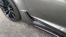 Load image into Gallery viewer, Corvette C7 Z06 Style Carbon Fiber HydroGraphics Rear Lower Quarter Panel Scoop Vents