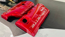 Load image into Gallery viewer, Corvette C6 Carbon Fiber HydroGraphics Custom Painted Engine Covers LS2 LS3 LS7 Z06 Grand Sport