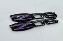 Load image into Gallery viewer, 2006 - 2013 C6 Corvette Z06 ZO6 505HP Custom Painted Fender Emblems