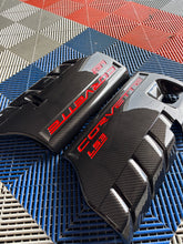 Load image into Gallery viewer, Corvette C6 Carbon Fiber HydroGraphics Custom Painted Engine Covers LS2 LS3 LS7 Z06 Grand Sport