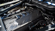 Load image into Gallery viewer, C8 CORVETTE CARBON FIBER ENGINE COVER