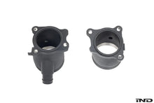 Load image into Gallery viewer, Eventuri Audi C8 RS6 RS7 Hybrid Turbo Inlet Set