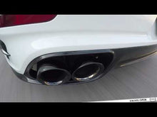 Load and play video in Gallery viewer, Fabspeed Porsche 991.2 Twin Turbo Turbo S Valvetronic Supersport X-Pipe Exhaust System (2017-2020) - FS.POR.9912T.SSSXVQ