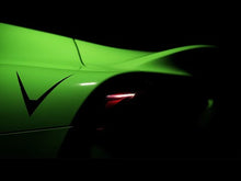 Load and play video in Gallery viewer, Eventuri Toyota Supra Air Intake - B58 3.0 6 - Cylinder