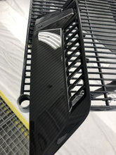 Load image into Gallery viewer, C7 Corvette Z06 Custom Painted Body Color Front Fender Scoop Vents Grillles Inserts 2015-2019