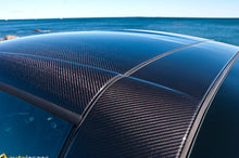 Load image into Gallery viewer, 2005 - 2013 Corvette C6 ZR1 Visible Carbon Fiber Roof Trim B-Pillar Halo