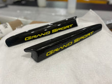 Load image into Gallery viewer, 2010 - 2013 Corvette C6 Grand Sport Carbon Fiber Painted Fender Emblems OEM GM - Labor Only