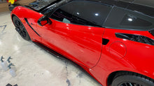 Load image into Gallery viewer, Corvette C7 Z06 Grand Sport Rocker Panels - Real Carbon Fiber Side Skirts