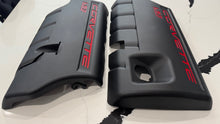 Load image into Gallery viewer, 2008 - 2013 Corvette C6 LS3 Fuel Rail Engine Covers OEM GM - Brand New - 12600987 12600988
