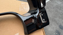 Load image into Gallery viewer, 2005 - 2007 Corvette C6 Carbon Fiber Interior Package #1
