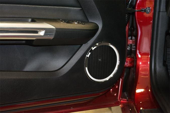 2015-2020 MUSTANG - DOOR SPEAKER TRIM 2PC | POLISHED OR BRUSHED STAINLESS STEEL | BRUSHED