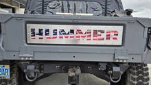 Load image into Gallery viewer, TAILGATE PLATE INSERT-BLACK ABS BACKING W/BRUSHED TOP PLATE (HUMMER STYLE W/AMERICAN FLAG)
