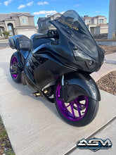 Load image into Gallery viewer, AGM Carbon Fiber Aero Front Fender (Hayabusa/ZX14) - from AG Motorsports
