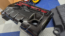 Load image into Gallery viewer, Corvette C6 Carbon Fiber HydroGraphics Custom Painted Engine Covers LS2 LS3 LS7 Z06 Grand Sport
