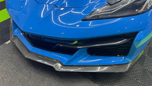 Load image into Gallery viewer, CORVETTE C8 Z06 VISIBLE CARBON FIBER SPLITTER FRONT LIP
