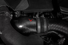Load image into Gallery viewer, Eventuri BMW F90 M5 / F9X M8 Carbon Turbo Inlet Set
