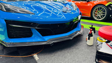 Load image into Gallery viewer, CORVETTE C8 Z06 VISIBLE CARBON FIBER SPLITTER FRONT LIP
