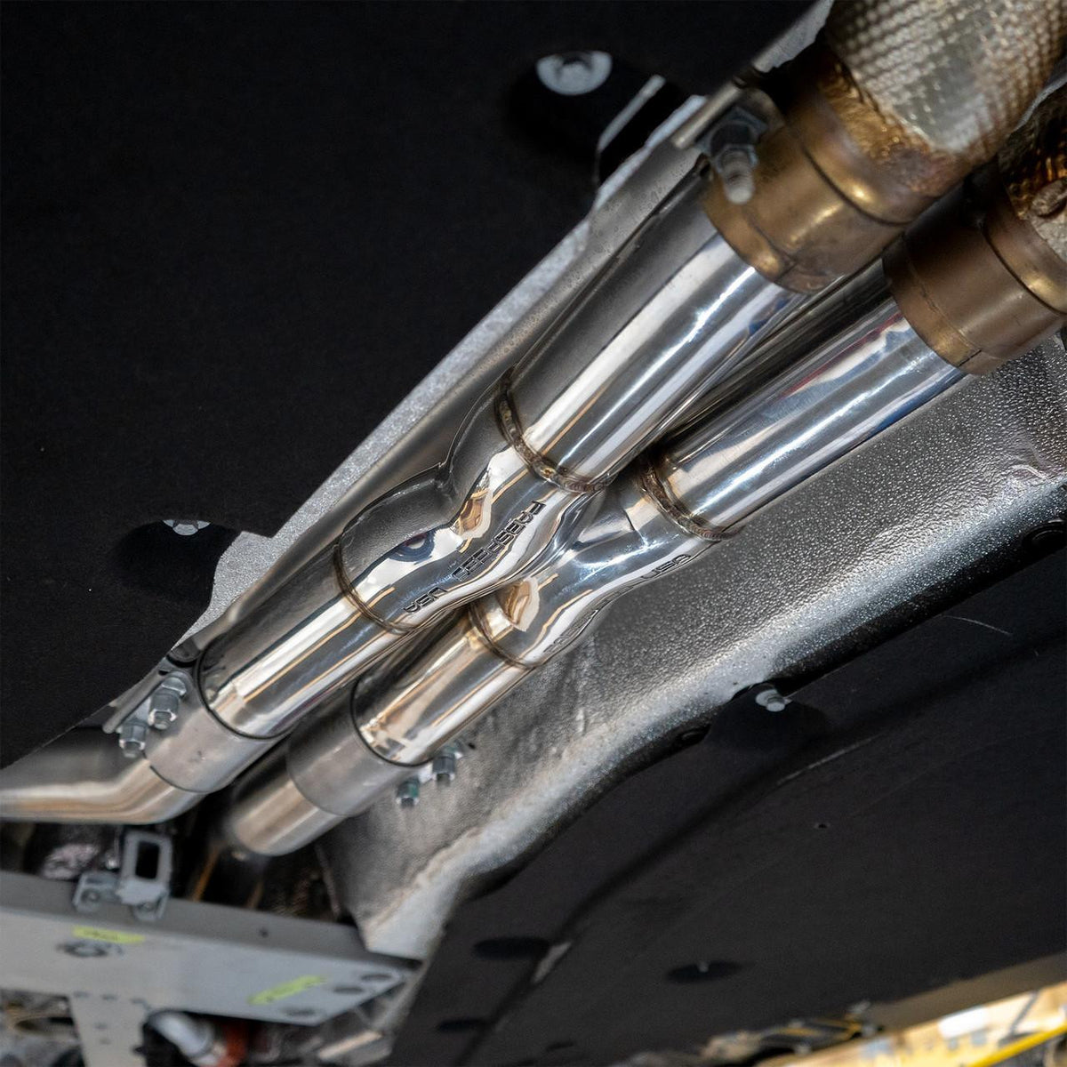 Fabspeed Ferrari 812 Superfast/GTS X-Pipe (2018+) - FS.FER.812.X ...