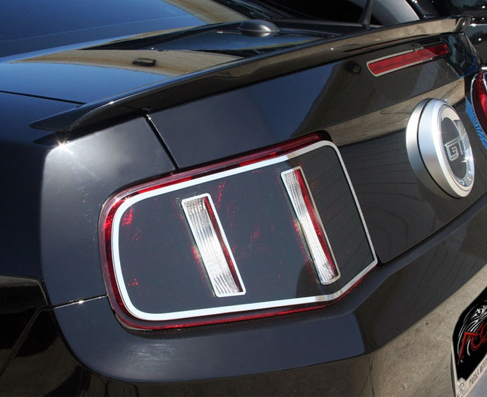 2010-2012 MUSTANG - TAILLIGHT BLACKOUT W/POLISHED TRIM RINGS 2PC | STAINLESS STEEL/PREMIUM VINYL