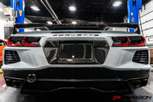 Load image into Gallery viewer, APR PERFORMANCE CARBON FIBER LICENSE PLATE BACKING
