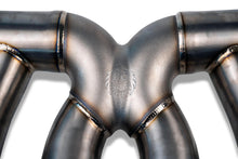Load image into Gallery viewer, Fabspeed Chevrolet Corvette C8 Z06 Titanium Supersport X-Pipe Cat-Back Exhaust System (2023+)
