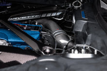 Load image into Gallery viewer, Eventuri C8 Corvette ZR1 Coupe Carbon Fiber Intake with Clear Lid  EVE-ZR1VT-CF-INT
