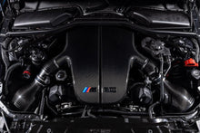 Load image into Gallery viewer, Eventuri BMW E60 M5 / E63 M6 (S85) Black Carbon Inlet Plenum
