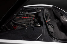 Load image into Gallery viewer, Eventuri Chevrolet C8 Corvette Black Carbon Engine Cover
