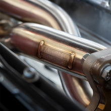 Load image into Gallery viewer, Fabspeed Ferrari F8 Tributo Rear Center Muffler Bypass X Pipe (2020+)

