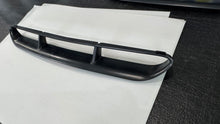 Load image into Gallery viewer, 2006 - 2013 Corvette C6 Z06 ZR1 Grand Sport Front Bumper Nose Vent Grille OEM GM 15801407
