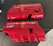 Load image into Gallery viewer, Corvette C6 Carbon Fiber HydroGraphics Custom Painted Engine Covers LS2 LS3 LS7 Z06 Grand Sport
