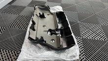 Load image into Gallery viewer, 2008 - 2013 Corvette C6 LS3 Fuel Rail Engine Cover Non Dry Sump
