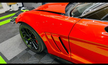 Load image into Gallery viewer, 2010 - 2013 Corvette C6 Grand Sport Front Fenders OEM GM New
