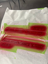 Load image into Gallery viewer, Corvette C6 Carbon Fiber HydroGraphics Custom Painted Engine Covers LS2 LS3 LS7 Z06 Grand Sport
