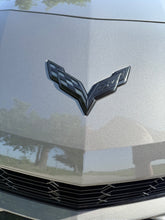 Load image into Gallery viewer, C7 Corvette Stingray Painted Body Color Custom Painted Front + Rear Cross Flags Emblems
