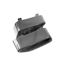 Load image into Gallery viewer, Carbon Fiber Silver Mesh Tail Pipe Tips - McLaren MP4-12C/650S
