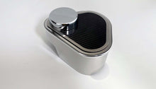 Load image into Gallery viewer, 2015-2023 MUSTANG MASTER CYLINDER COVER POLISHED WITH CARBON FIBER TOP PLATE WITH BRUSHED TRIM
