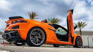 VERTICAL DOORS - LAMBO DOORS - CHEVROLET C8 CORVETTE Z06