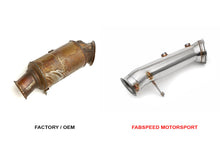 Load image into Gallery viewer, Fabspeed BMW M235i (F22) link comp. Downpipe
