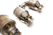 Load image into Gallery viewer, Fabspeed BMW M8 Primary Sport Catalytic Converter Downpipes (2019+)
