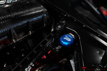 Load image into Gallery viewer, PARAGON C8 CORVETTE BILLET OIL CAP COVER
