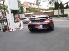 Load and play video in Gallery viewer, Fabspeed Porsche 997.2 Turbo / Turbo S link comp. Pipes (2010-2012)
