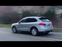 Load and play video in Gallery viewer, Porsche 958 Cayenne SOUL Secondary Cat Bypass Pipes
