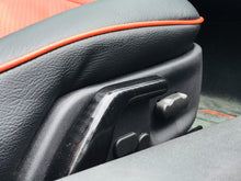 Load image into Gallery viewer, Corvette C6 Carbon Fiber Body Color Painted Carbon Fiber Hydro Seat Recliner Handles

