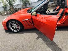 Load image into Gallery viewer, Corvette C6 Grand Sport Fender Emblem Chrome OEM GM - Passenger

