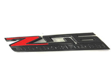 Load image into Gallery viewer, 2015 - 2019 Corvette C7 Z06 Body Color Painted Front Fender Emblems OEM GM
