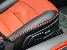 Load image into Gallery viewer, Corvette C6 Carbon Fiber Body Color Painted Carbon Fiber Hydro Seat Recliner Handles
